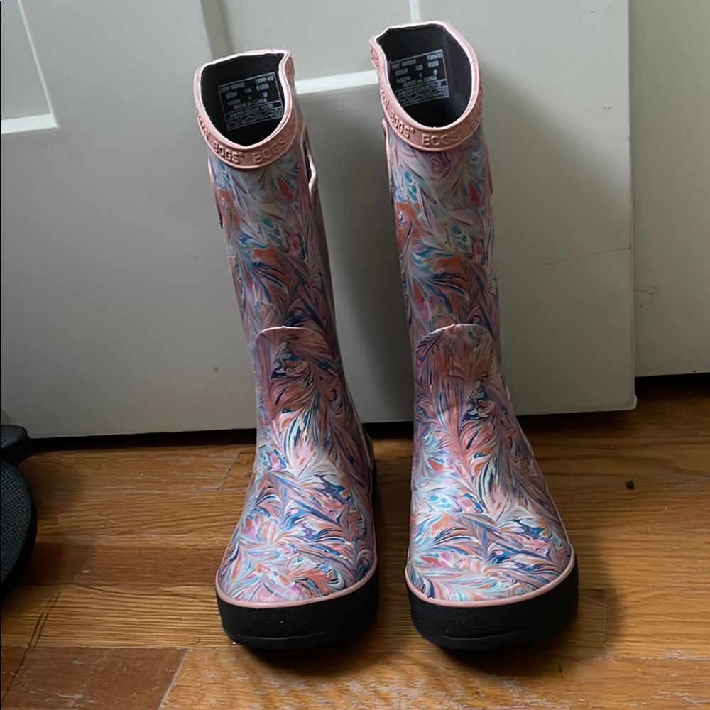 Colorful Swirl Girls Rain Boots